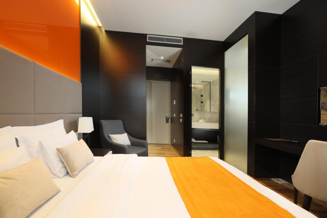 Maccani Black Luxury Suites Belgrade Luaran gambar