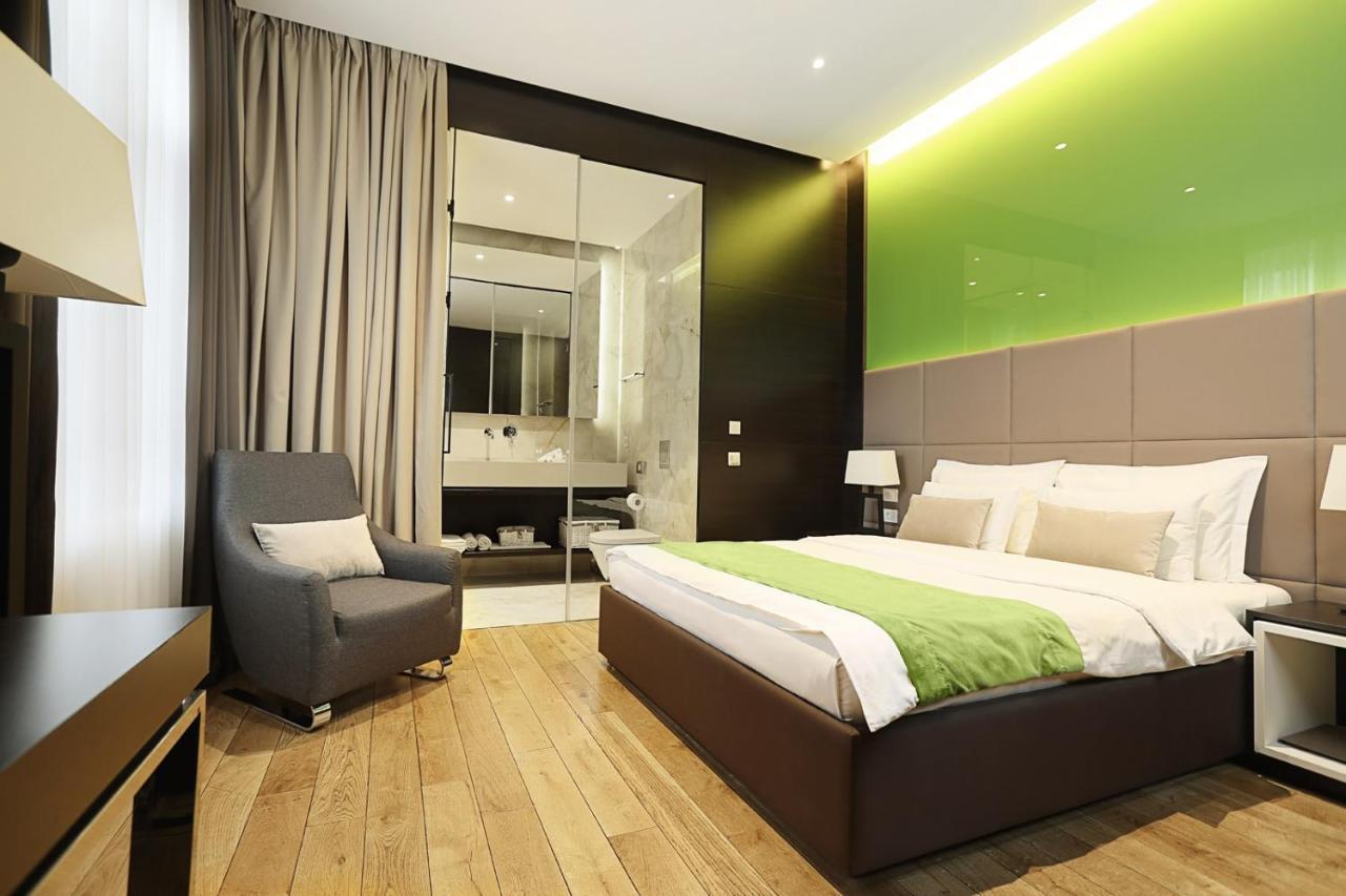 Maccani Black Luxury Suites Belgrade Luaran gambar