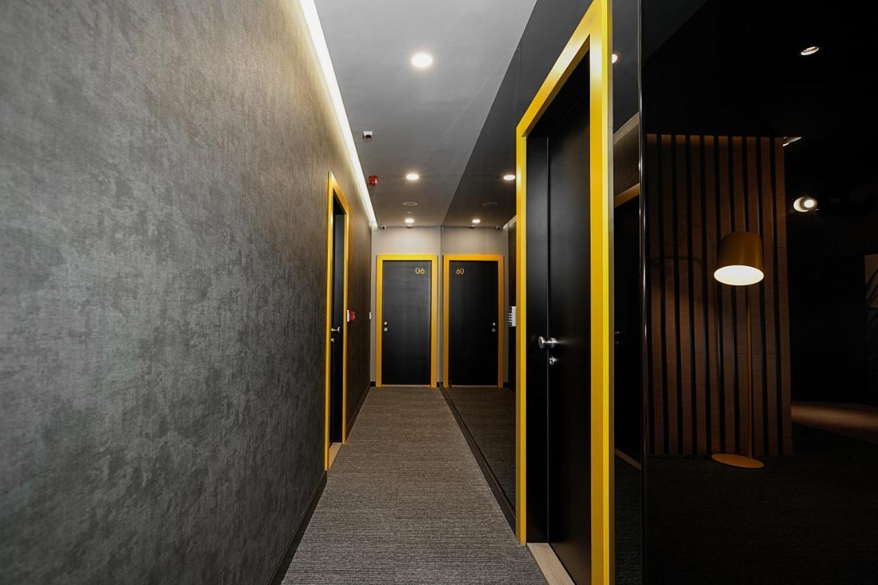 Maccani Black Luxury Suites Belgrade Luaran gambar